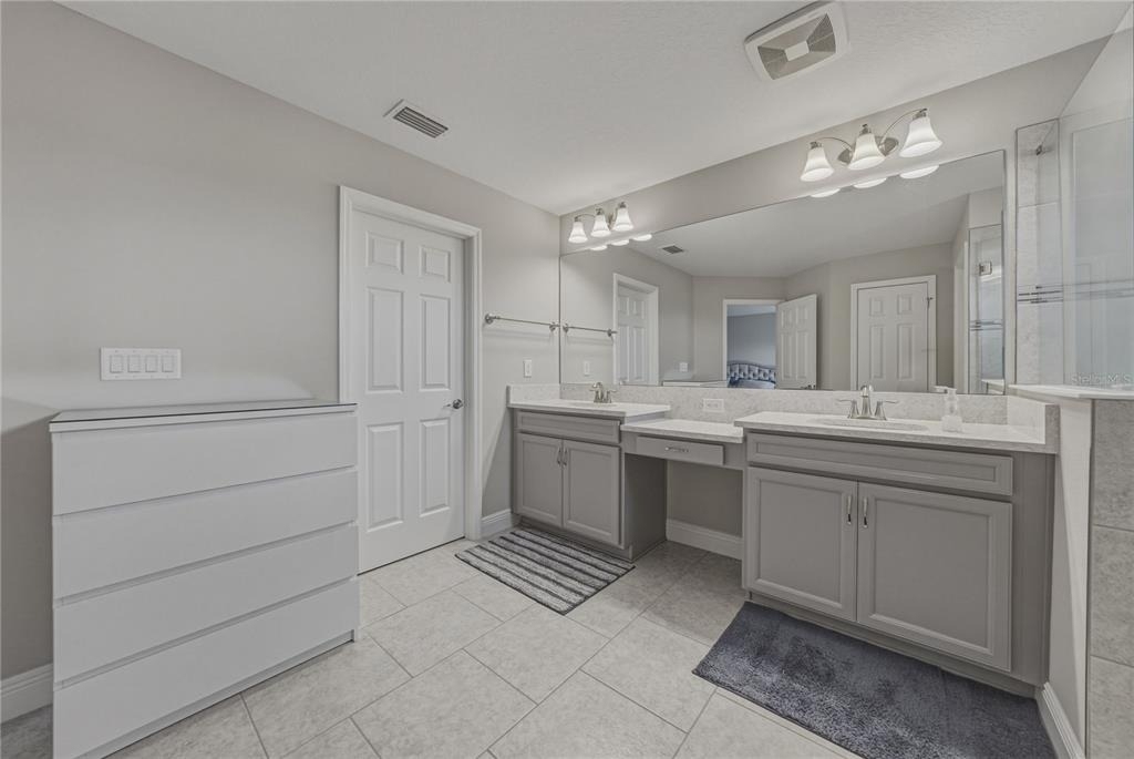 14633 Red Castle Avenue - Photo 45