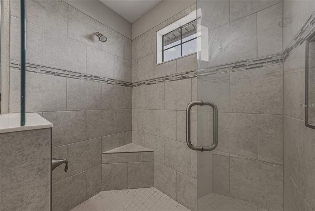 14633 Red Castle Avenue - Photo 46