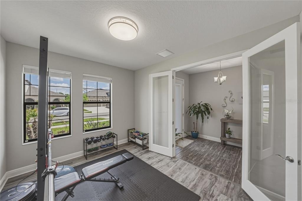 14633 Red Castle Avenue - Photo 9