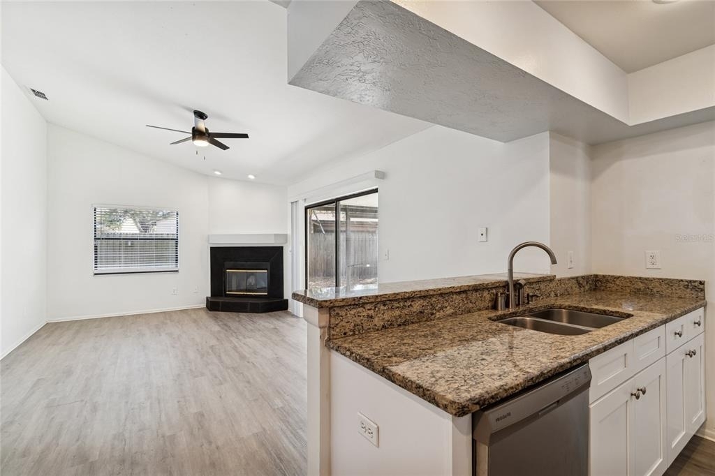 11903 Steppingstone Boulevard - Photo 8