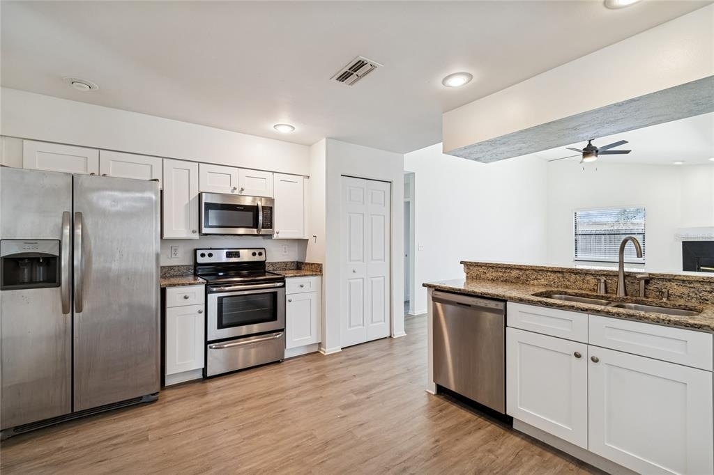 11903 Steppingstone Boulevard - Photo 11