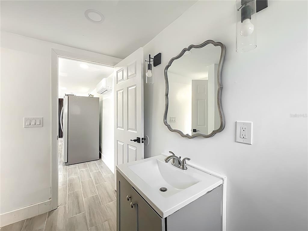 6920 Delano Avenue - Photo 18