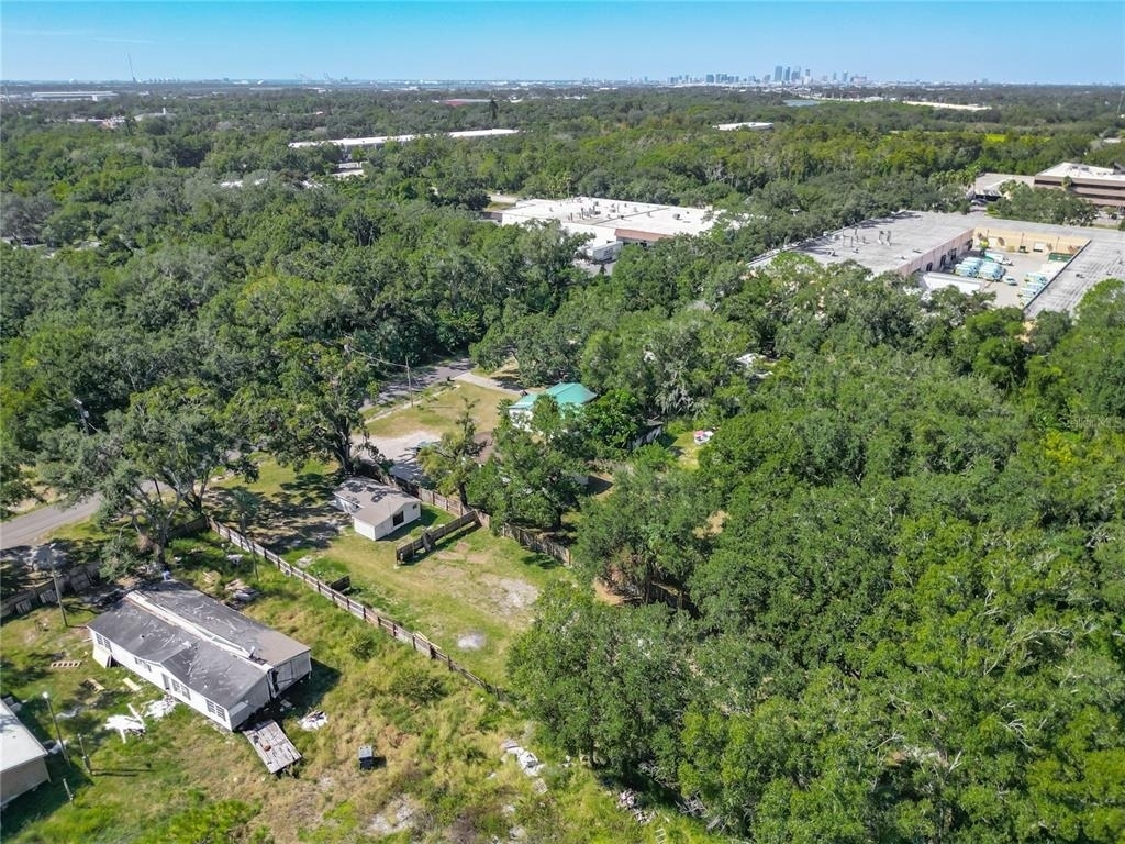 6920 Delano Avenue - Photo 31