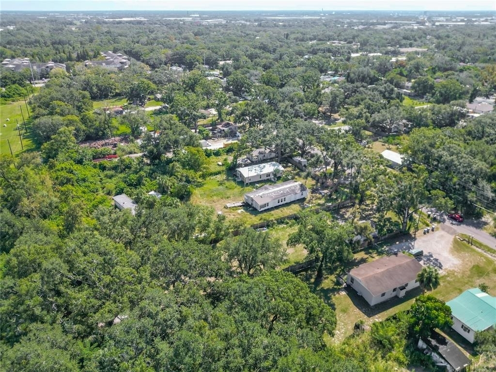 6920 Delano Avenue - Photo 38