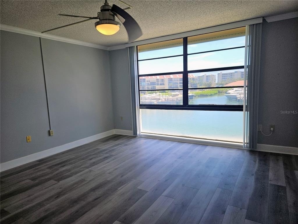7600 Sun Island Drive S - Photo 17