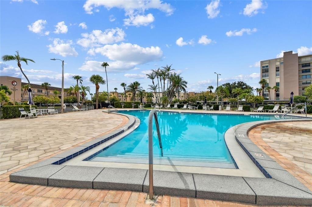7600 Sun Island Drive S - Photo 35