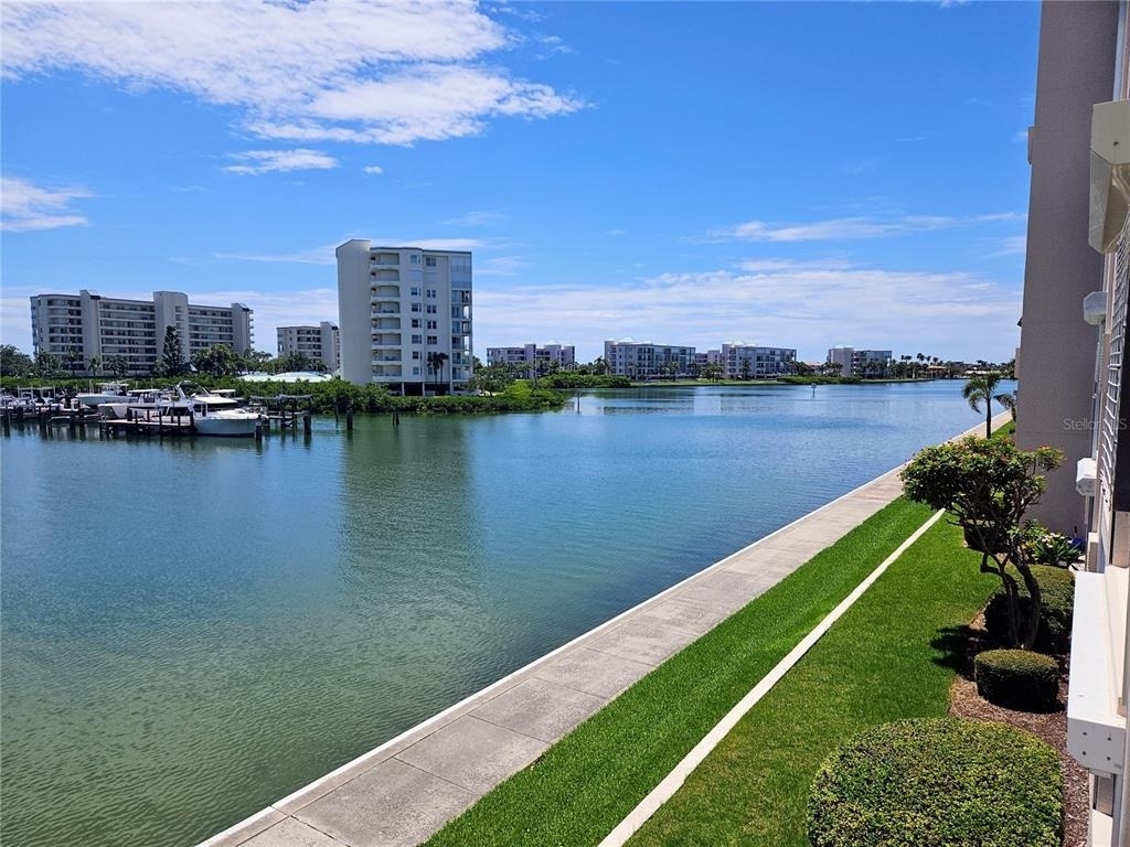 7600 Sun Island Drive S - Photo 33
