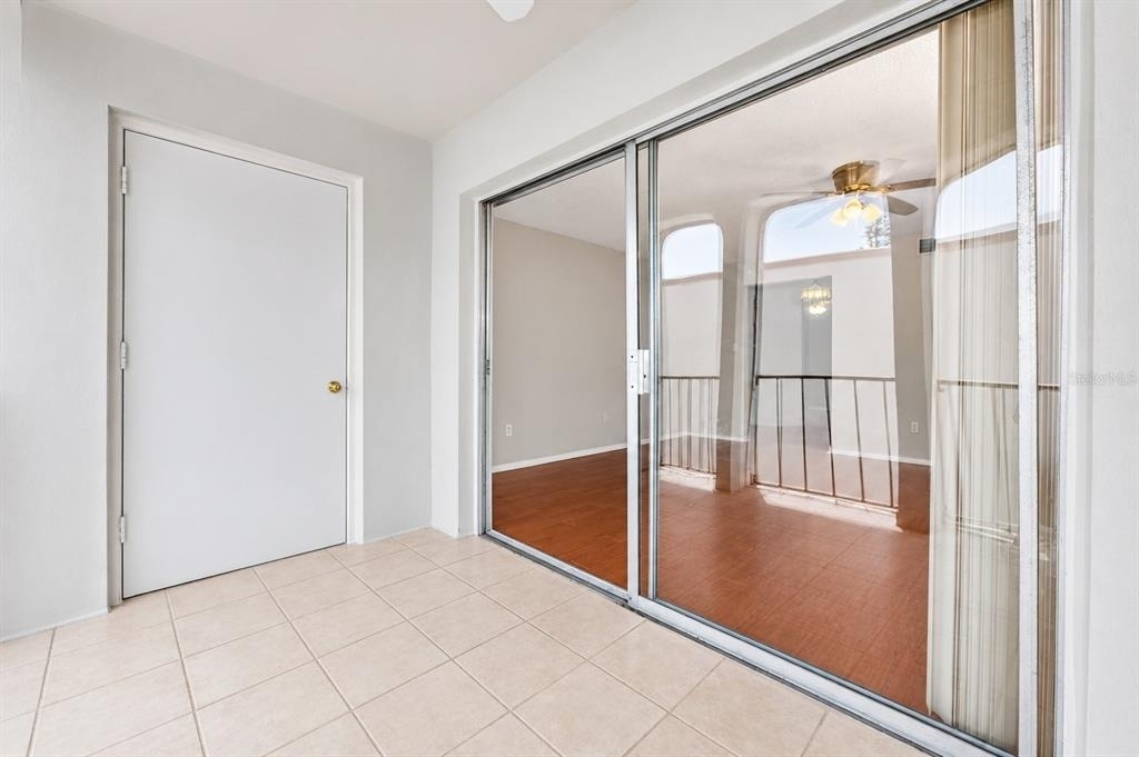 510 Orange Drive - Photo 3