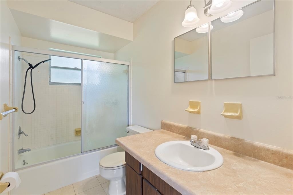 12215 Leanne Drive - Photo 15