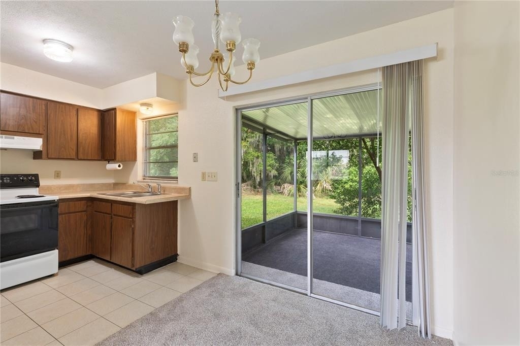 12215 Leanne Drive - Photo 5