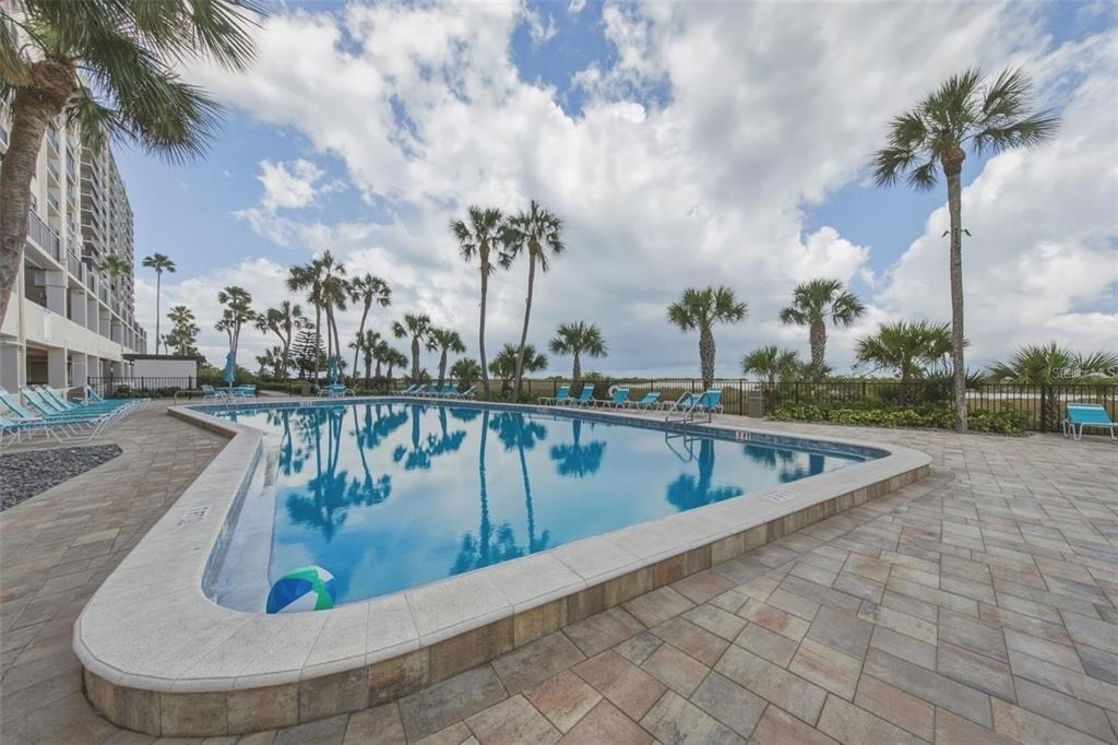 1270 Gulf Boulevard - Photo 3