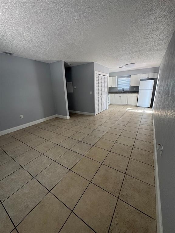 5708 N Lincoln Avenue - Photo 4