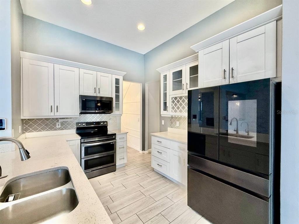 4301 River Close Boulevard - Photo 24