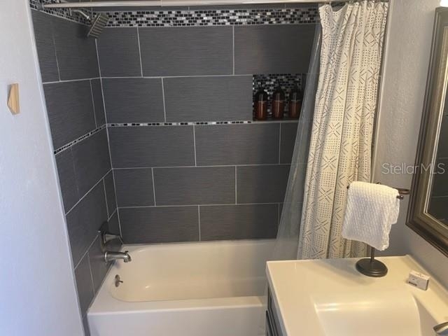 2765 61st Avenue N - Photo 20
