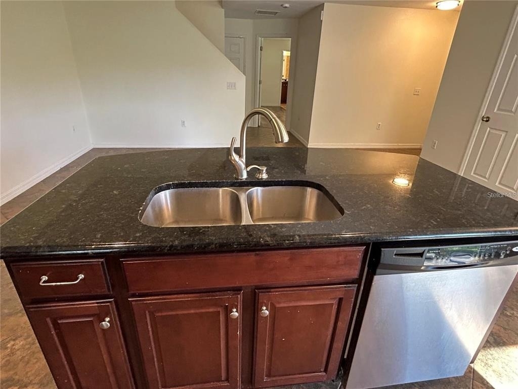 2802 Birchcreek Drive - Photo 5