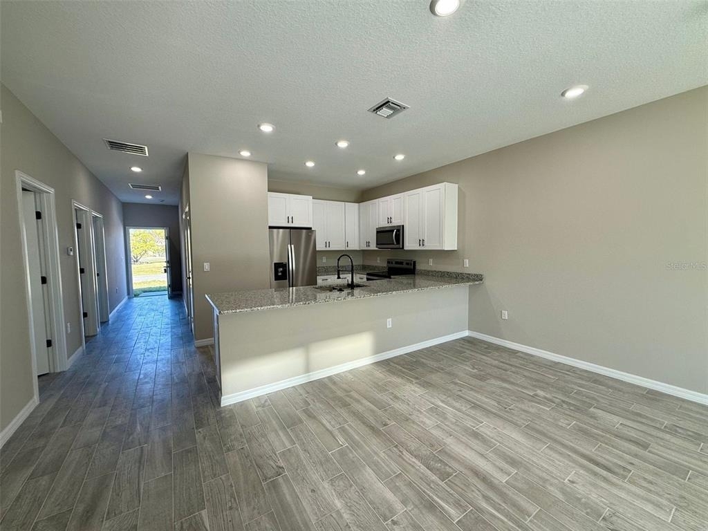 701 Camel Court - Photo 5
