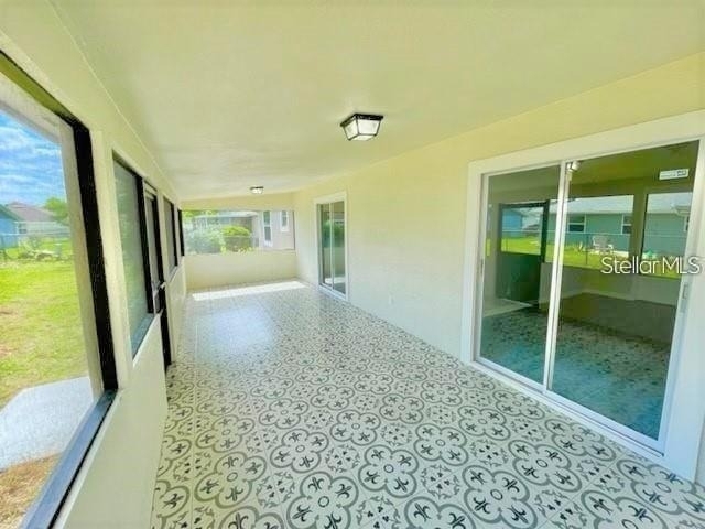 705 Harland Court - Photo 11