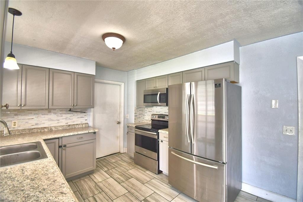 153 Browning Circle - Photo 8