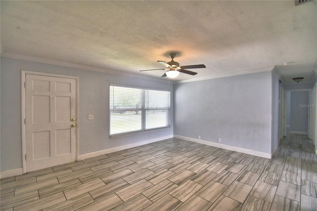 153 Browning Circle - Photo 3