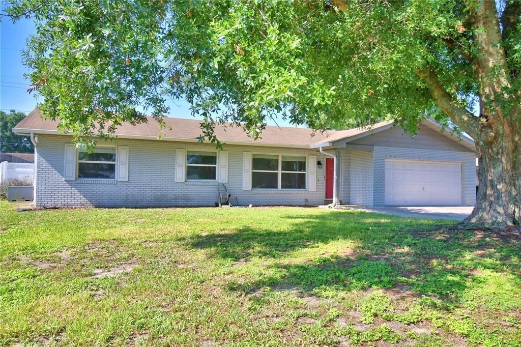 153 Browning Circle - Photo 0
