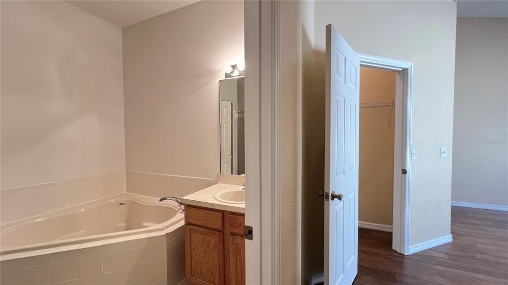 16709 Fresh Meadow Drive - Photo 27