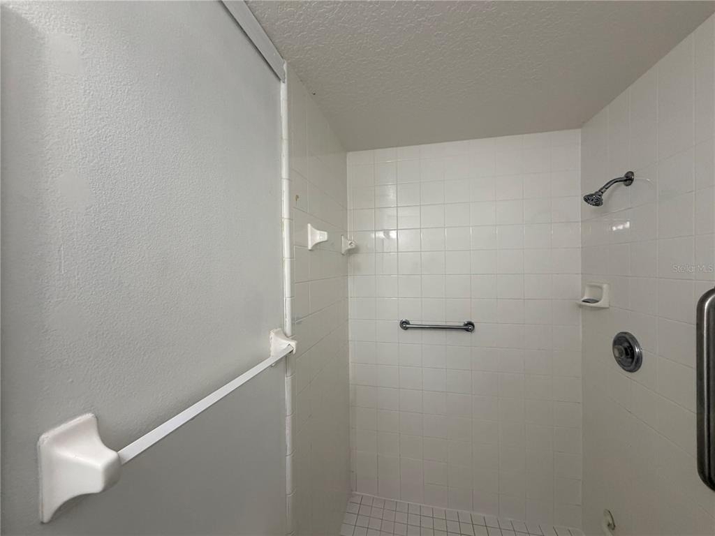 2411 Kam Court - Photo 9