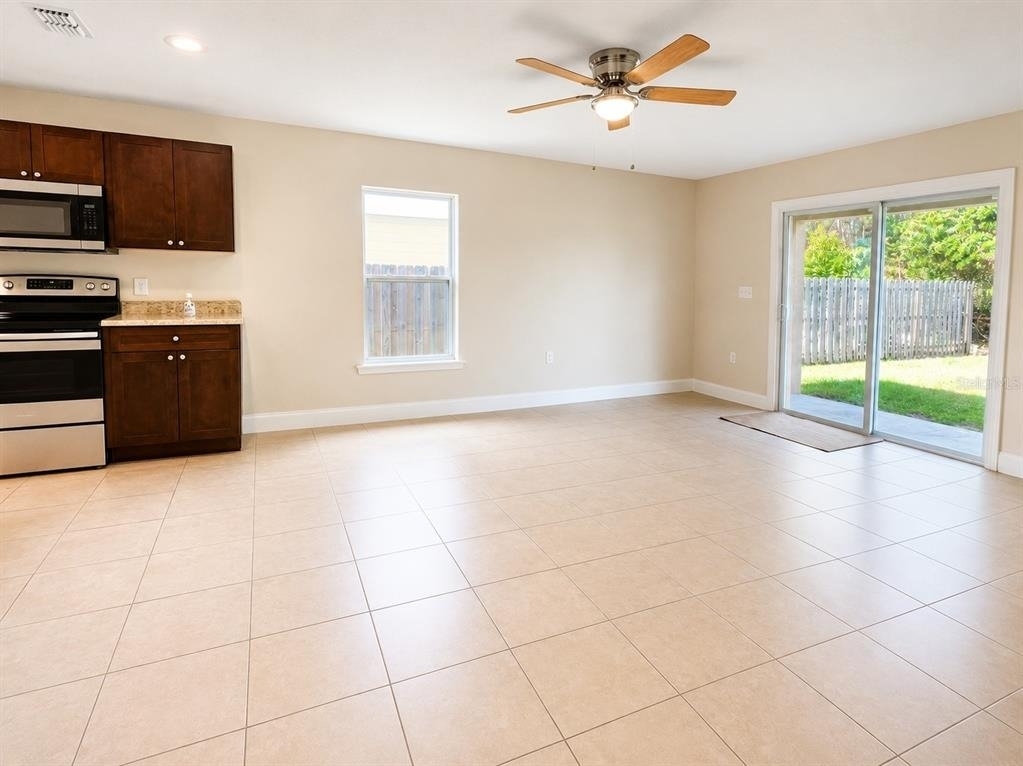 642 Heraldo Court - Photo 3