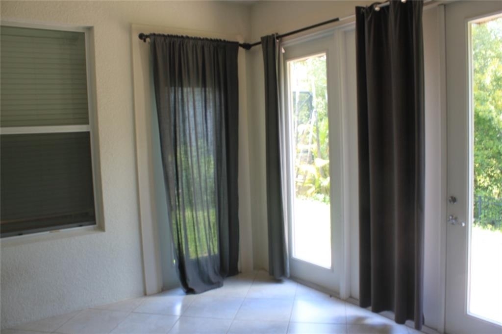 7730 Brofield Avenue - Photo 16