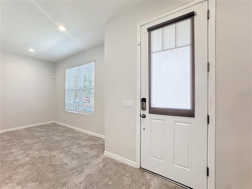 10141 Greenstone Ridge Street - Photo 2