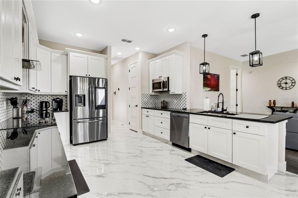 3724 Coronet Avenue - Photo 9