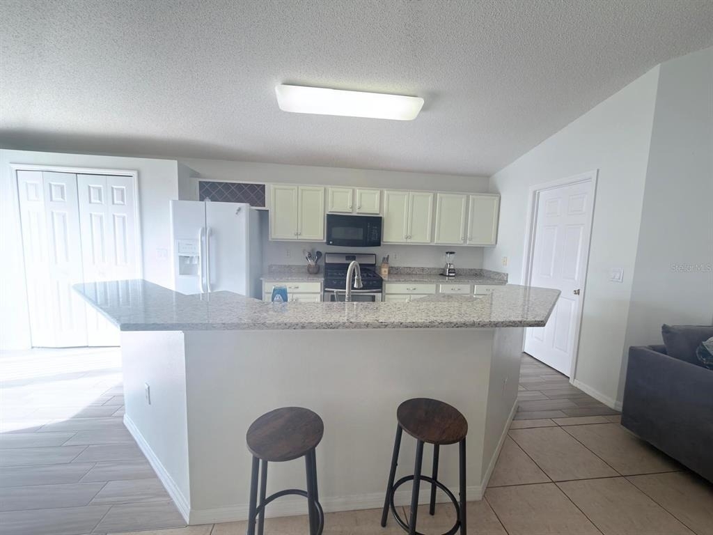 730 Garberia Drive - Photo 9