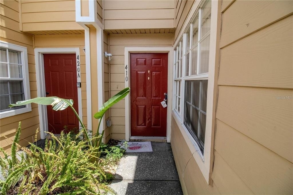 410 Australian Way - Photo 1