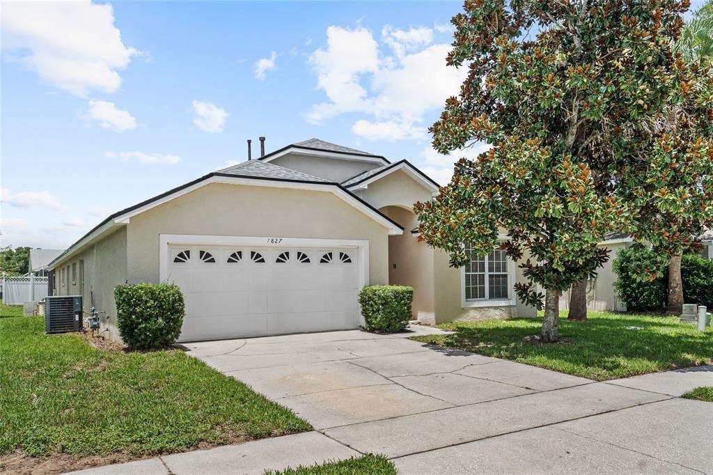 7827 Myrtle Oak Lane - Photo 0