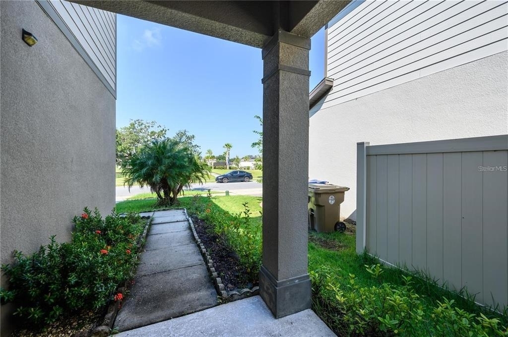 2775 Red Horse Drive - Photo 3