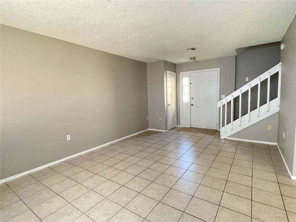 687 Lake Dexter Circle - Photo 3