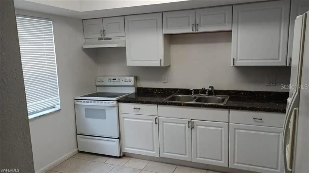 2524 Congress Street - Photo 9
