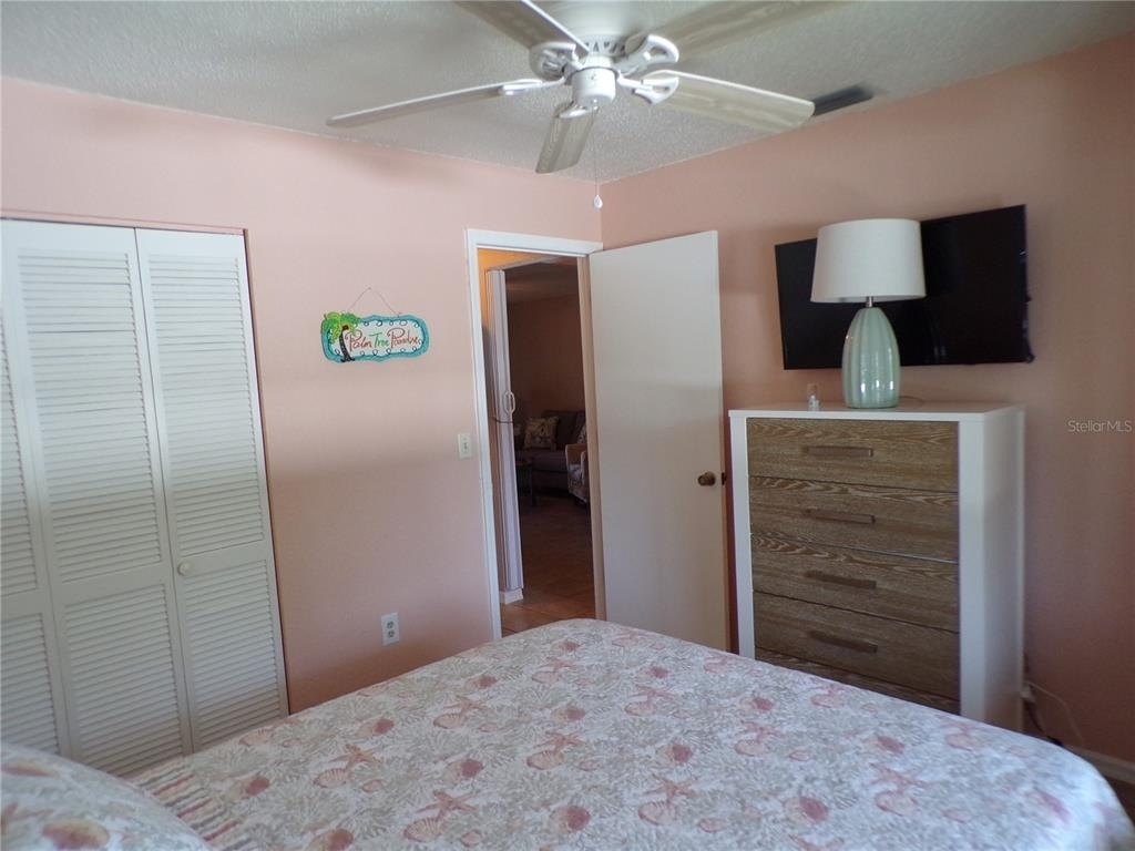 4016 Oakview Drive - Photo 14