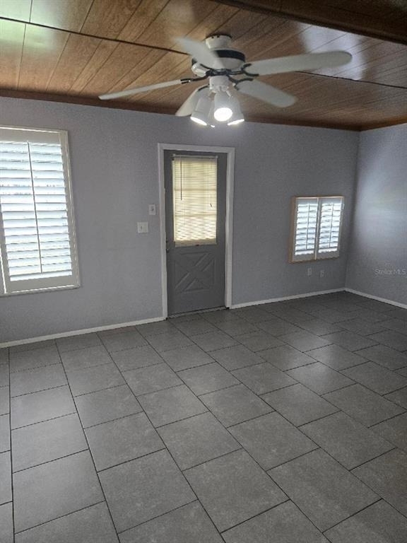 11829 71st Street E - Photo 0
