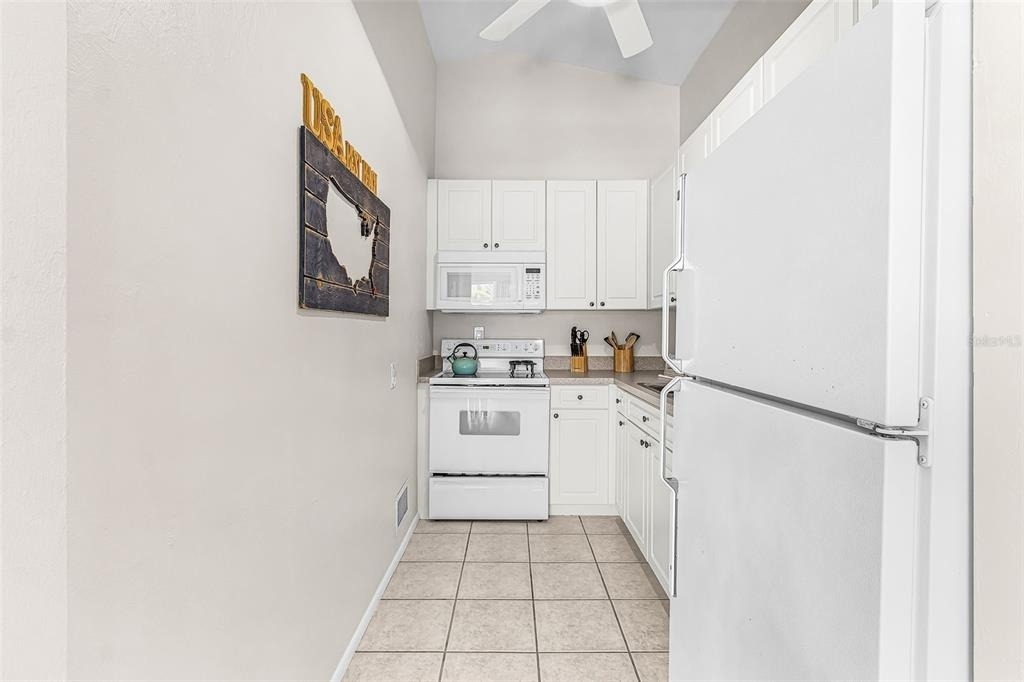 6020 Midnight Pass Road - Photo 10
