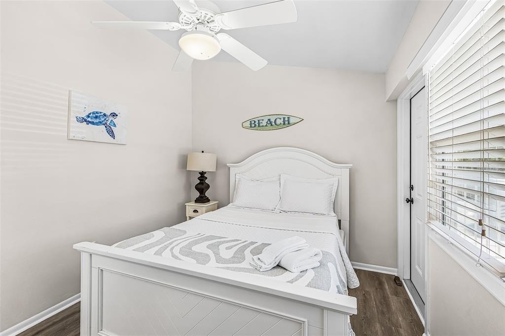 6020 Midnight Pass Road - Photo 12
