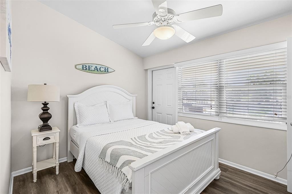 6020 Midnight Pass Road - Photo 11