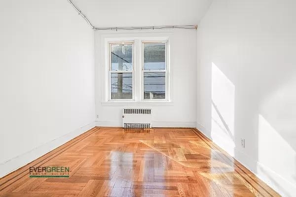 2785 East 15th Street - Photo 5
