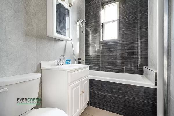 2785 East 15th Street - Photo 3