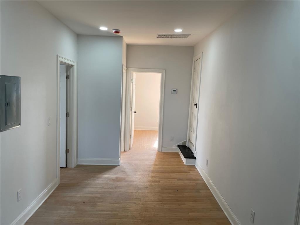 701 Main Street - Photo 2