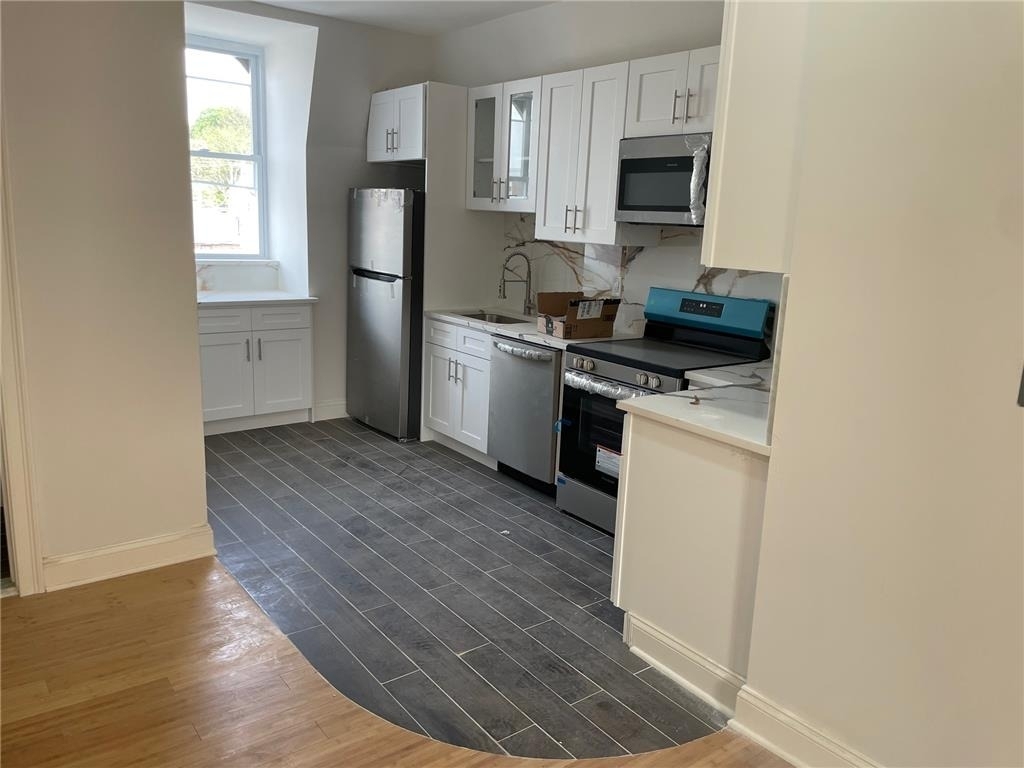 701 Main Street - Photo 3
