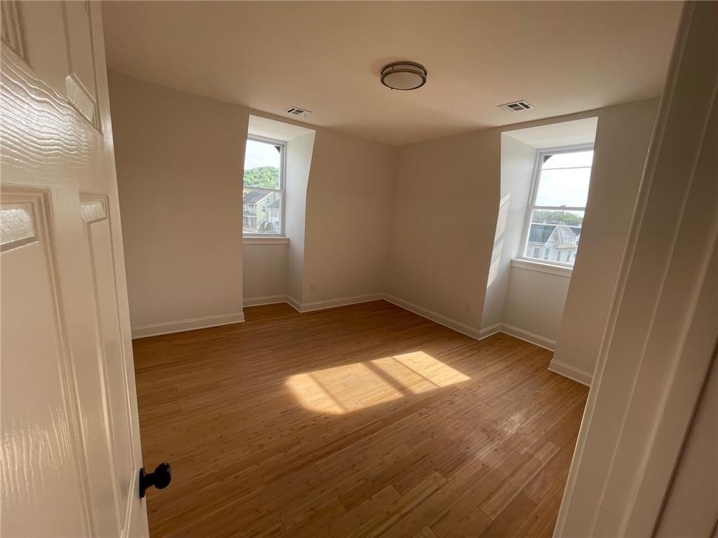 701 Main Street - Photo 6