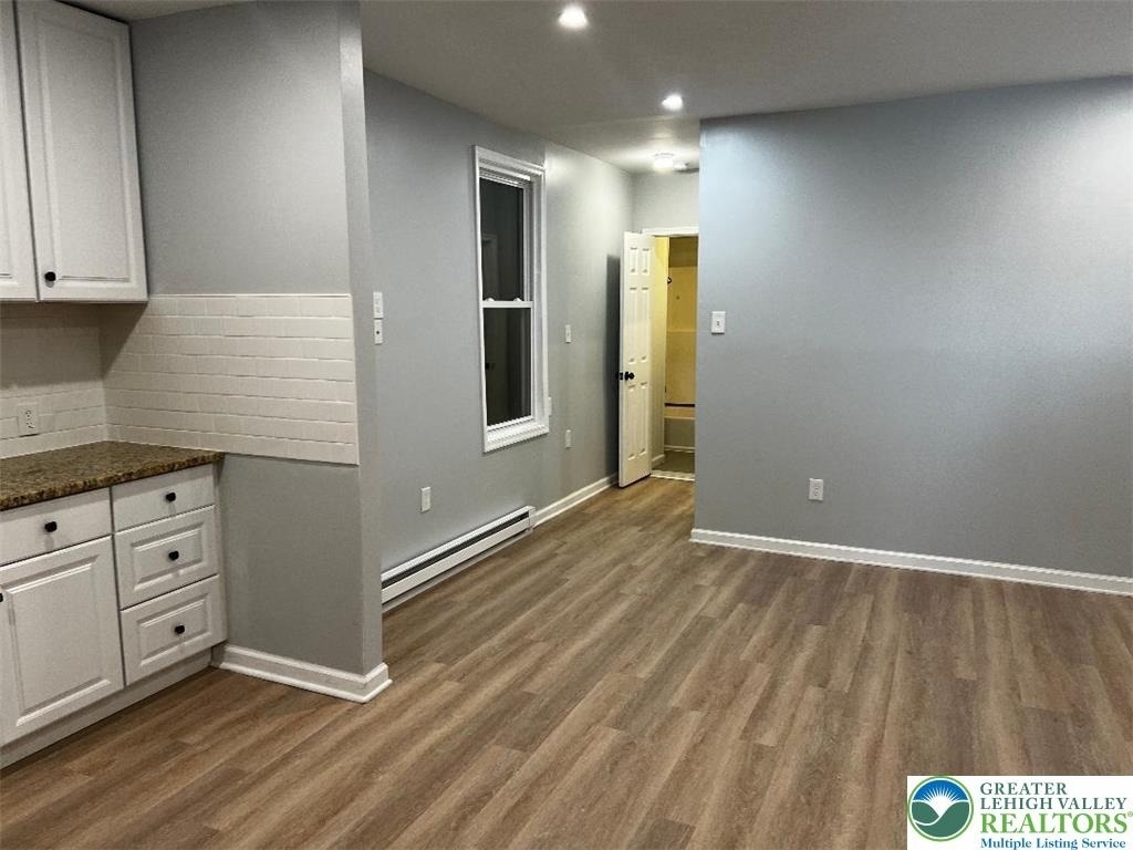 139 N 7th Street - Photo 1