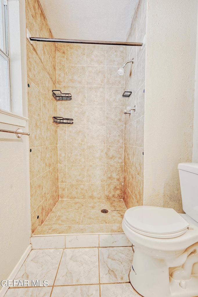 9981 Gschwind Avenue - Photo 14
