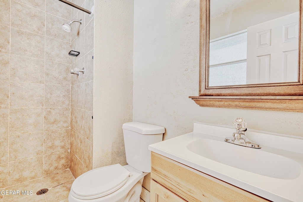 9981 Gschwind Avenue - Photo 16