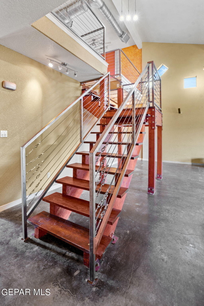 1230 Olga Mapula Drive - Photo 4